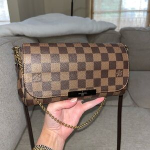 Louis Vuitton crossbody purse